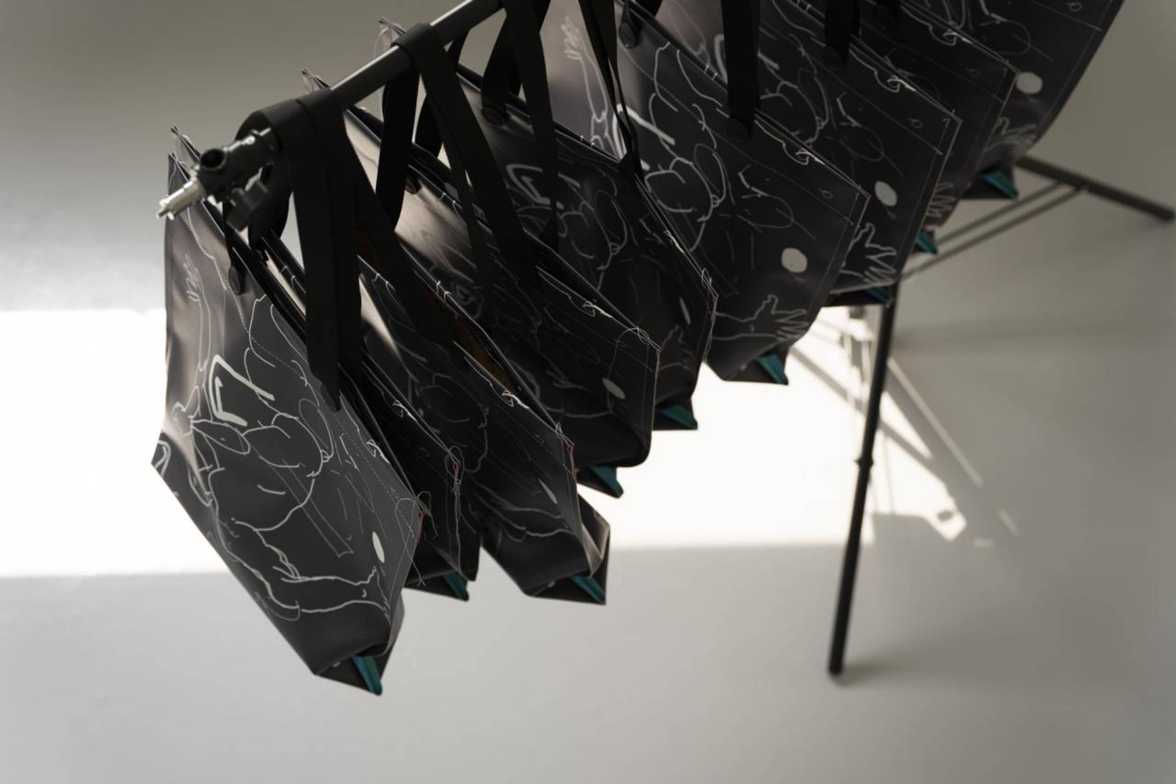 TOSHIKI x SPIKE totes in the studio