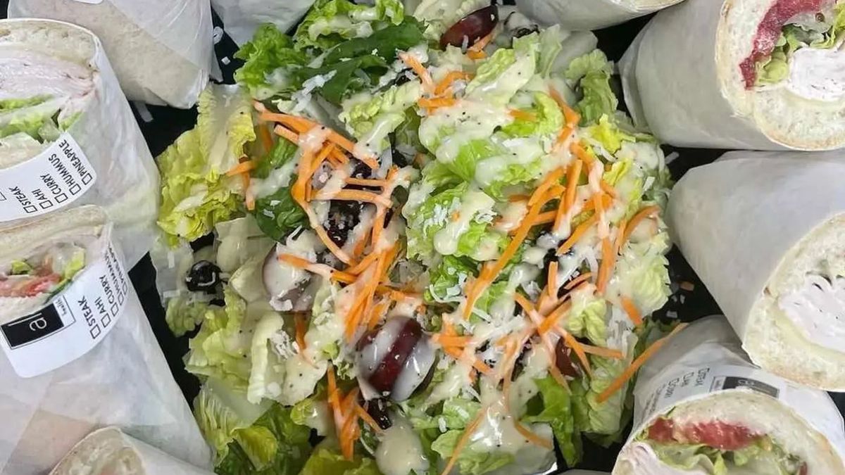 Hosting a Thanksgiving Gathering on Oahu? Fresh Side Dish and Group Food Ideas