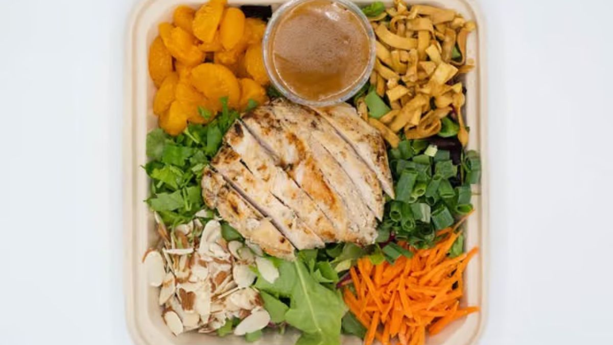 Hosting a Thanksgiving Gathering on Oahu? Fresh Side Dish and Group Food Ideas