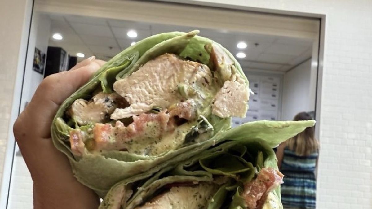 Where to Eat at Windward Mall: Fresh Lunch Options in Kaneohe