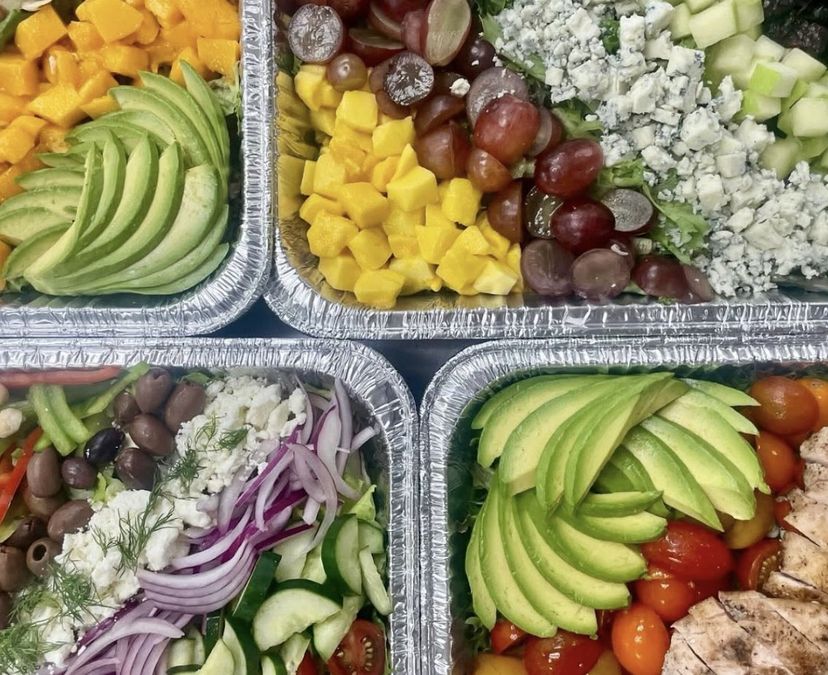 Christmas Potluck Ideas on Oahu: Easy Ways to Add Salads and Sandwiches to the Table