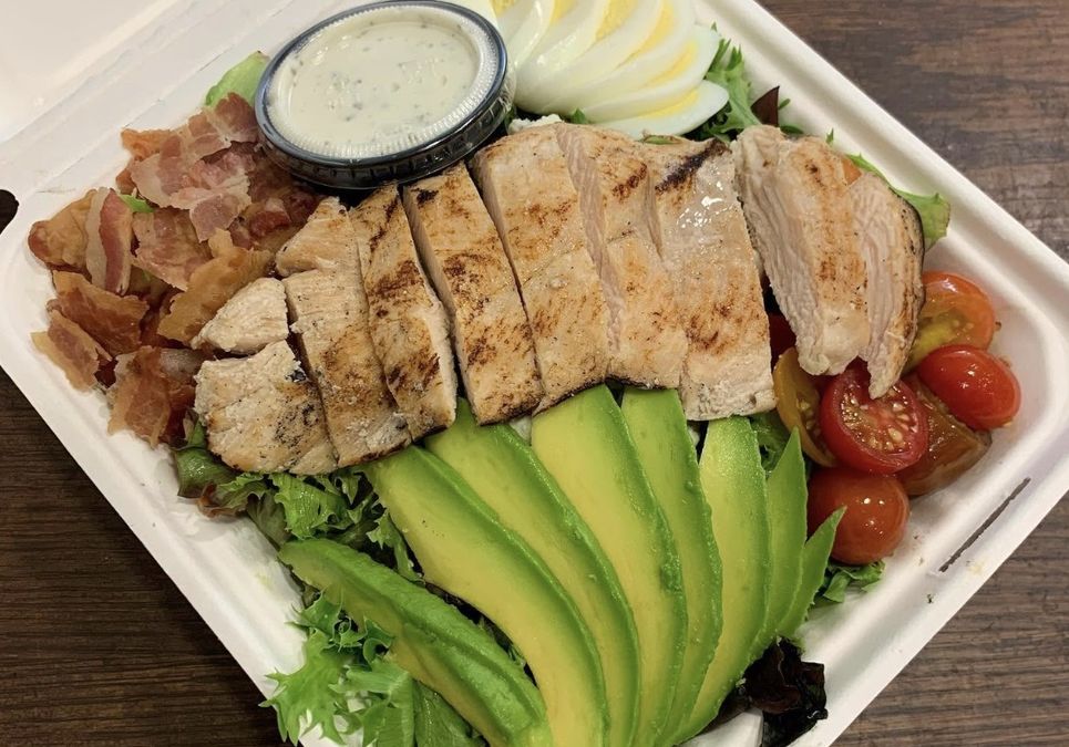 From Hauula Farms to Your Lunch: A Look at Locally Grown Ingredients on Oahu