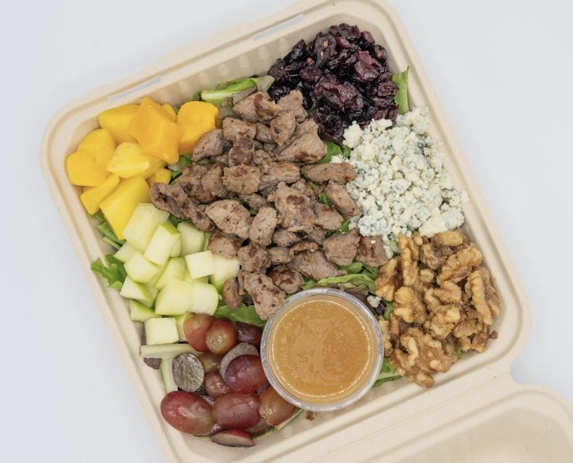 Eating Out With Kids on Oahu? A Look at the Aloha Salads Keiki Menu