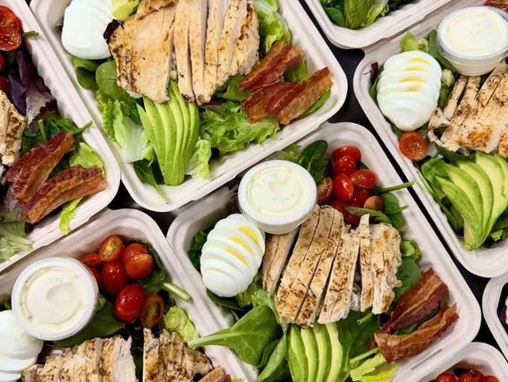 Aloha Salads vendors