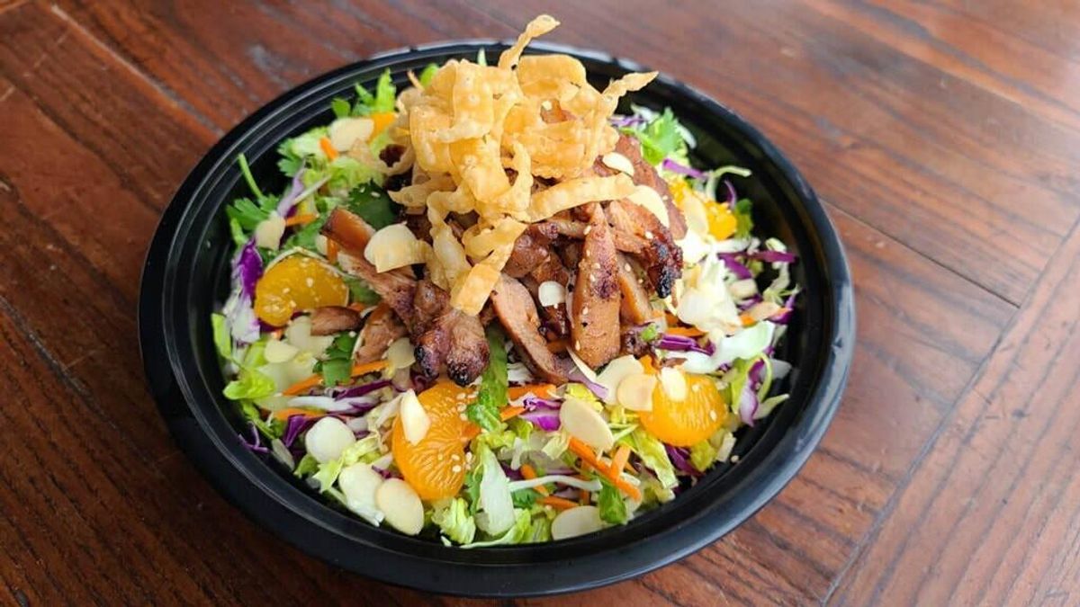Planning an October Gathering on Oahu? Easy Food Ideas for Groups