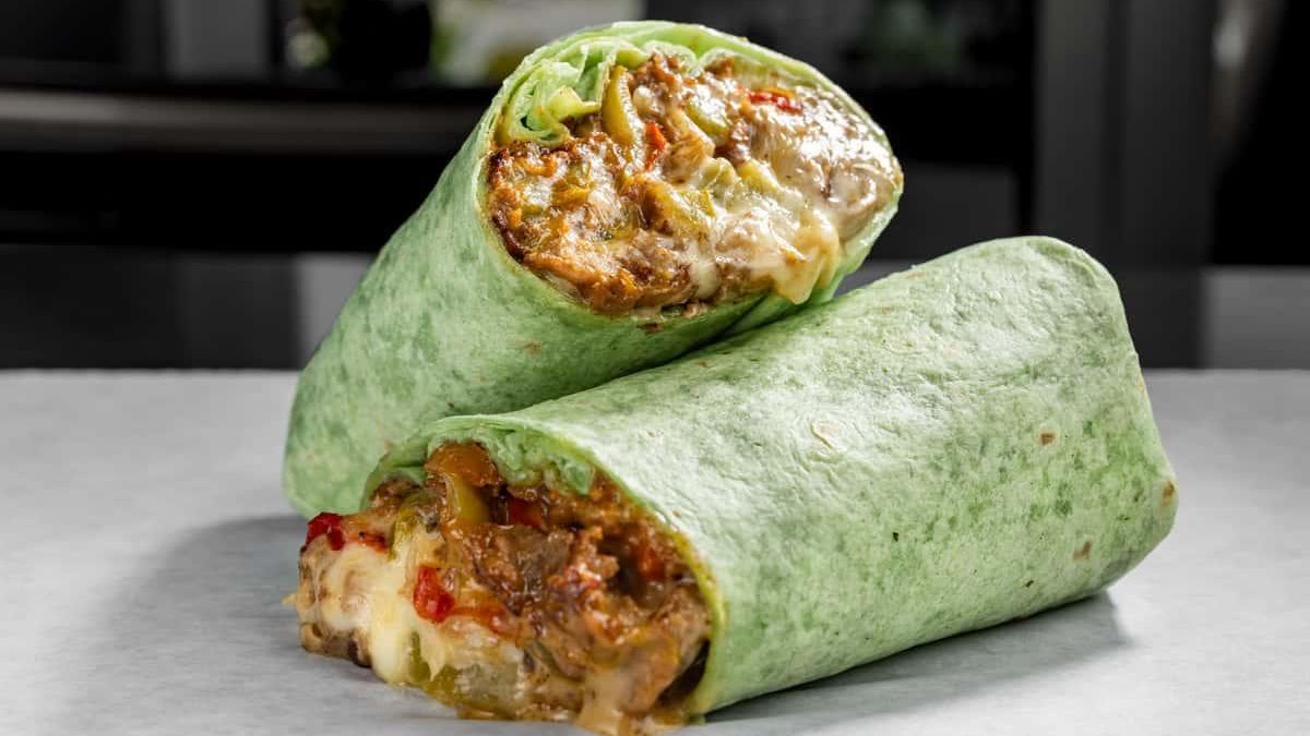 Where to Eat at Windward Mall: Fresh Lunch Options in Kaneohe