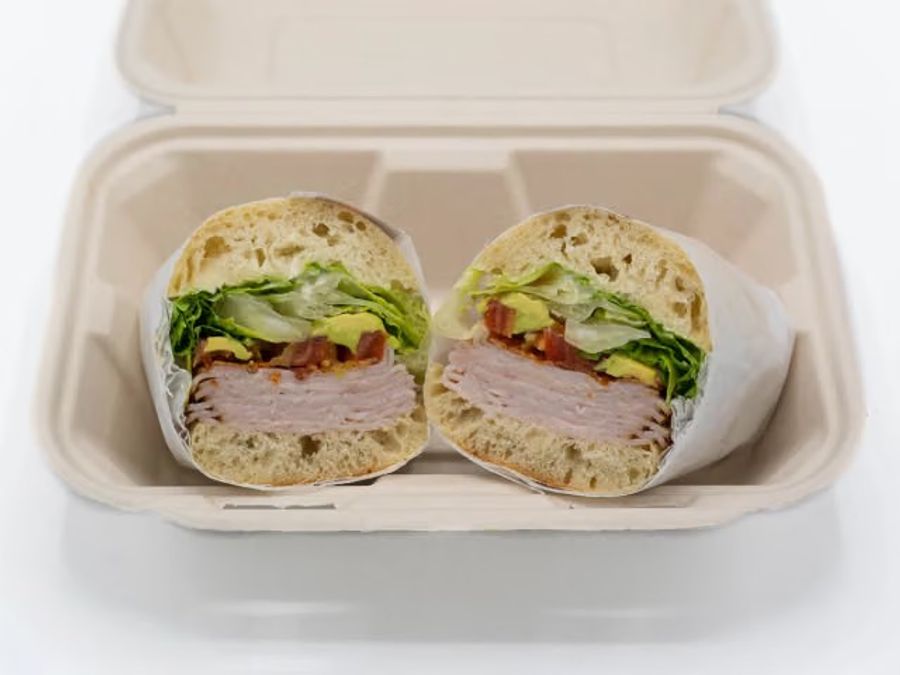 Salad Trays vs. Sandwich Platters: What Should You Order for a Group?