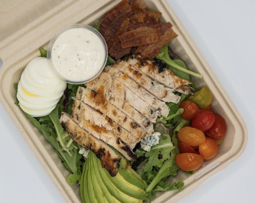 Eating Out With Kids on Oahu? A Look at the Aloha Salads Keiki Menu