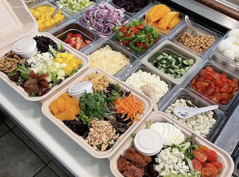 Planning a Holiday Office Party on Oahu? Food Ideas for Your Team