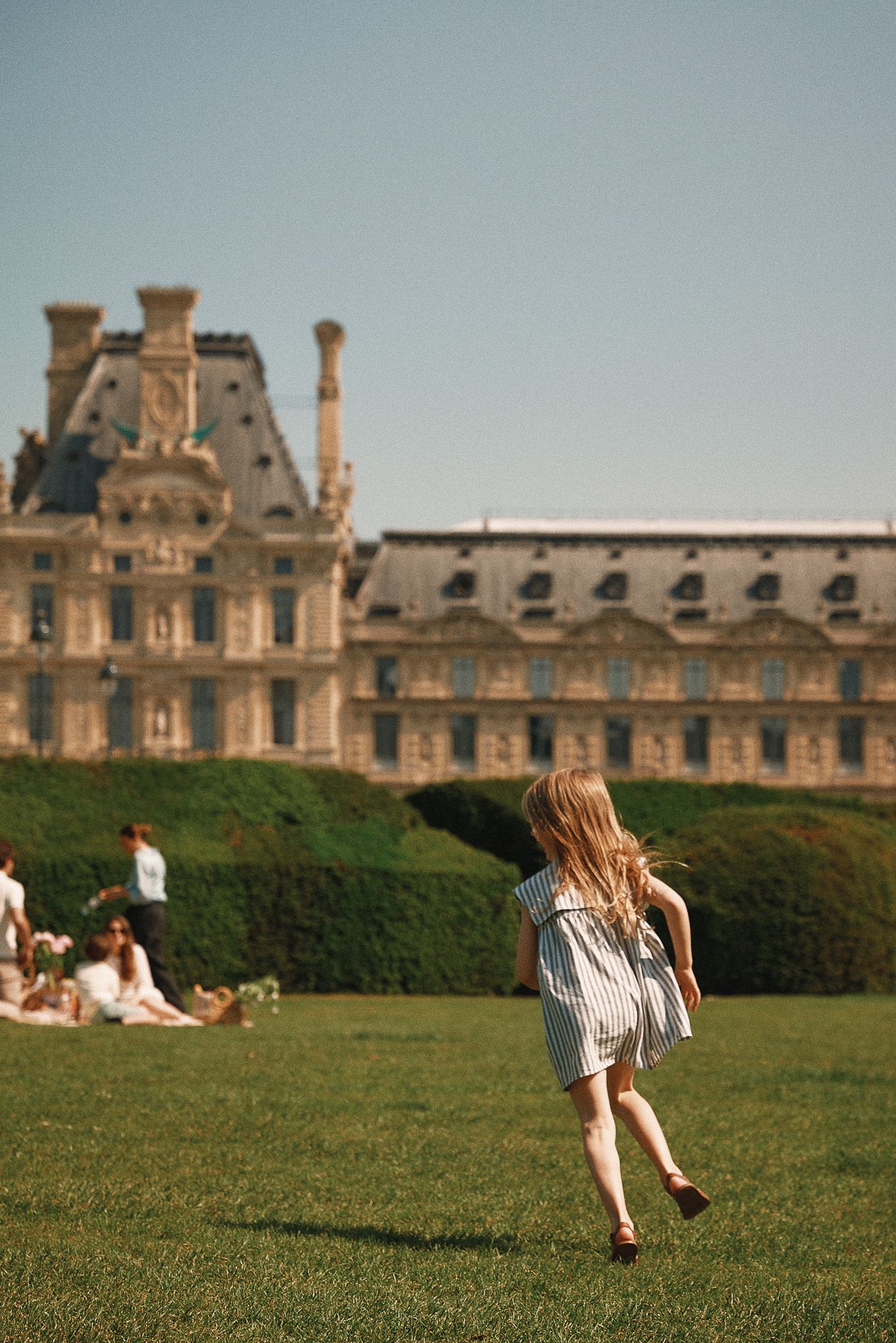 family-holidays-in-paris