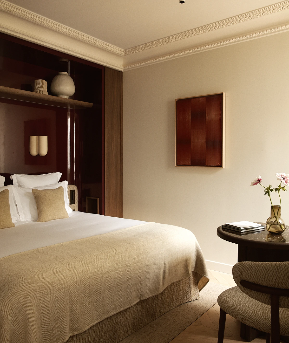Luxury rental studio apartment Paris