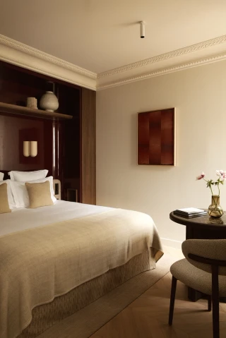 Luxury rental studio apartment Paris