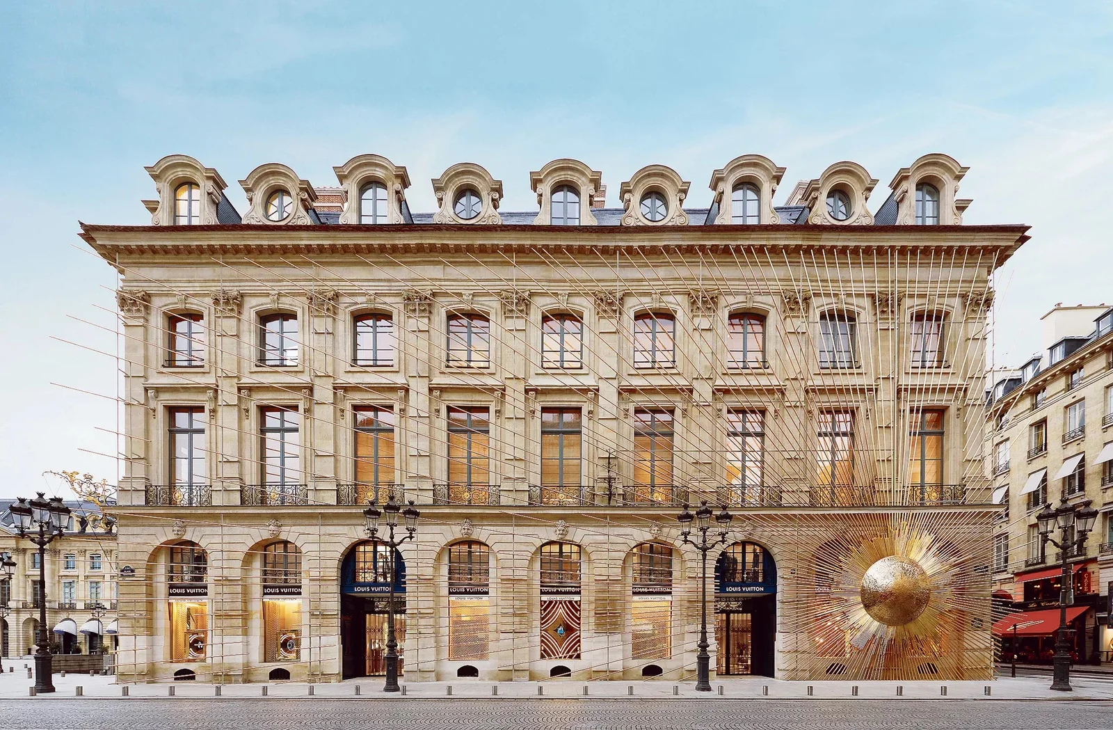 Photo luxury boutique Saint Honoré Paris