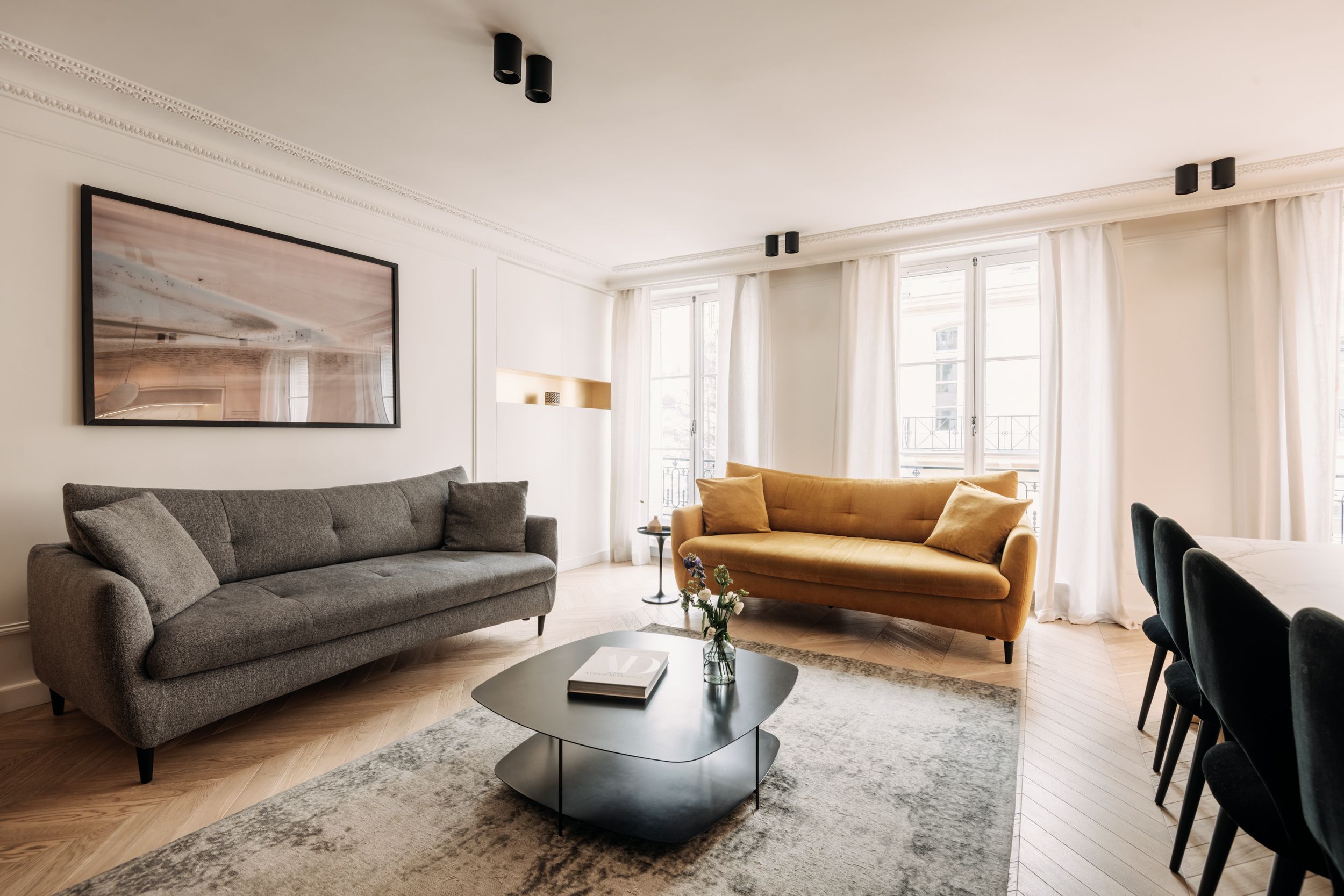 photo-living-room-luxury-rentals-paris