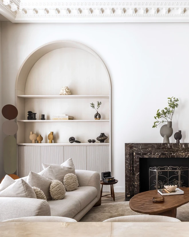 living-room-luxury-rental-apartment-paris