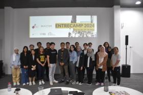 Closing group photo for Entrecamp Sarawak