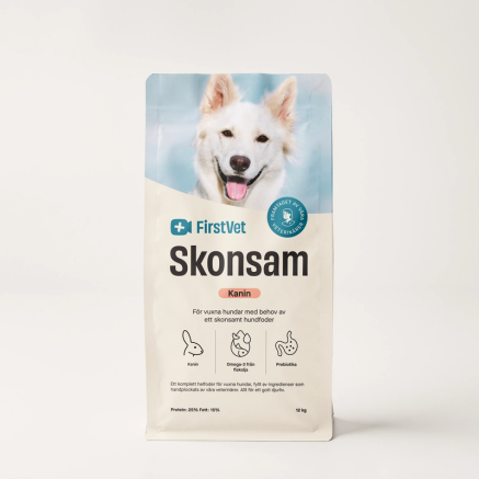 Förpackning med hundmat från märket FirstVet, med bild på en husky på framsidan.