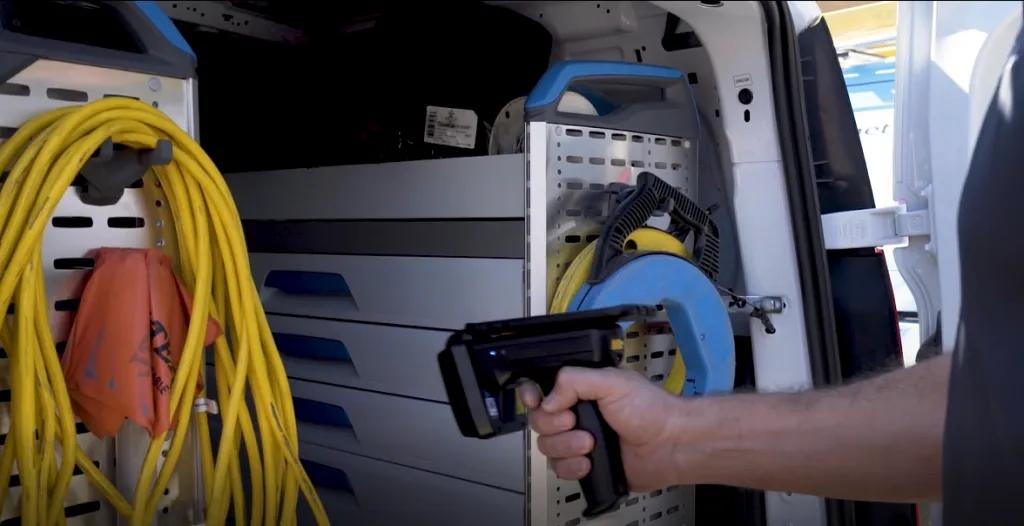 Scanning assets with RFID tool and equipment tracking app