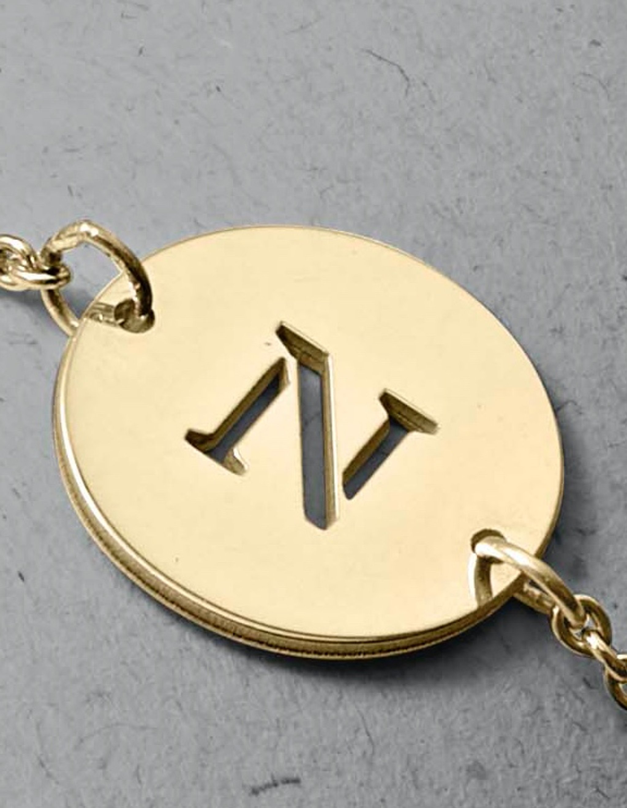 Personalised Bracelets | Sterns