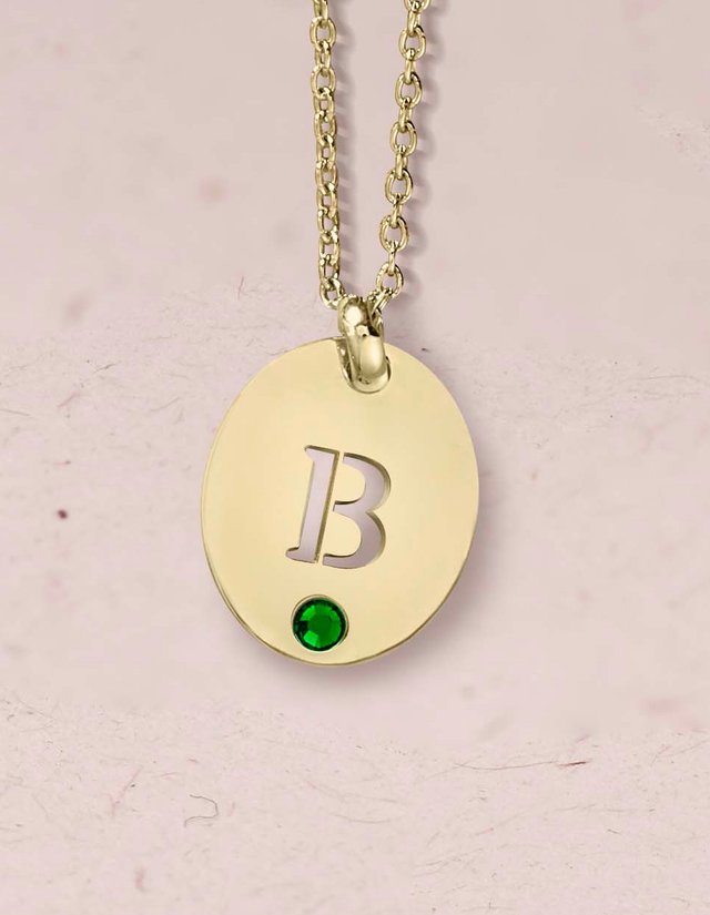 Personalised Pendants | Sterns