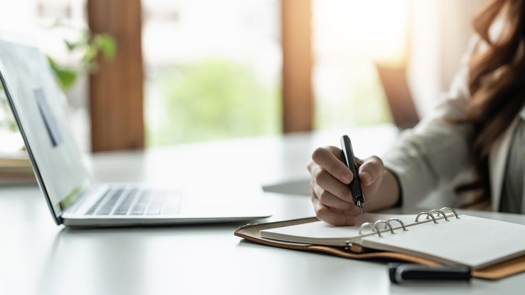 Common Mistakes Students Make During the RECA Residential Licensing Course