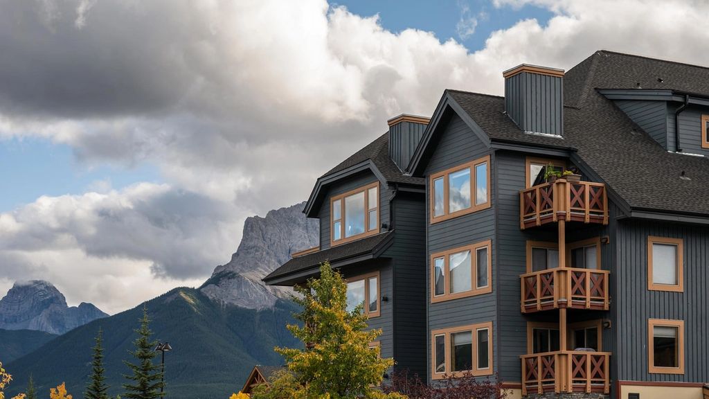 How to Become a Real Estate Agent in Alberta
