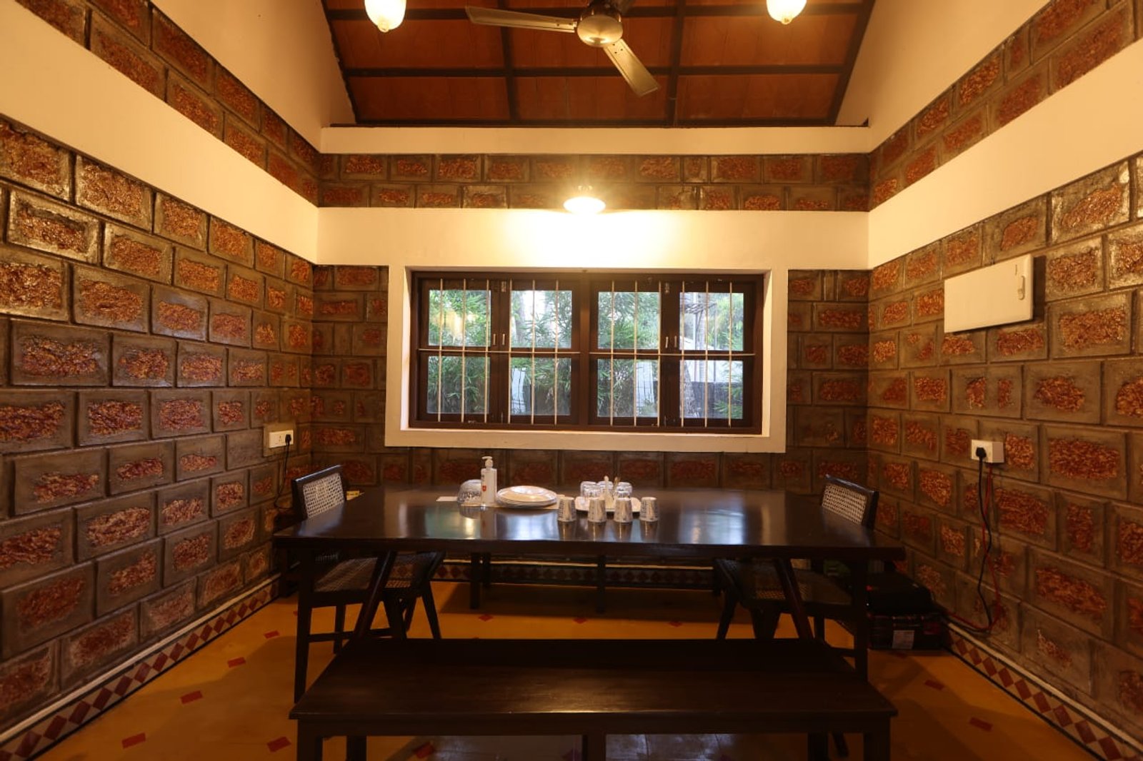 Modern– Traditional Heritage- 2BHK Home — gallery photo