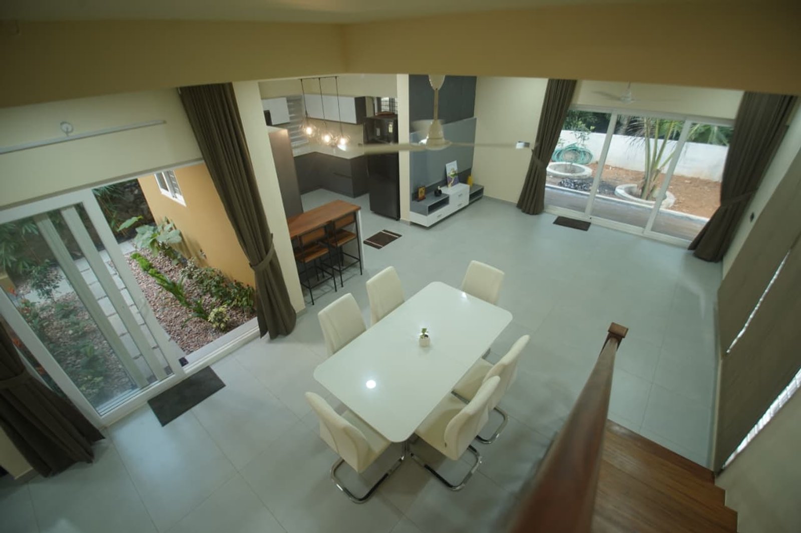 Tropical 3BHK Lush House — gallery photo
