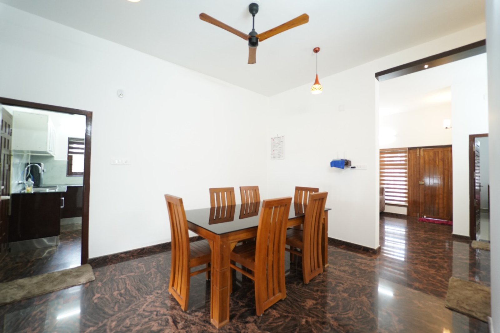 Modern - Contemporary 4BHK Serene House — gallery photo