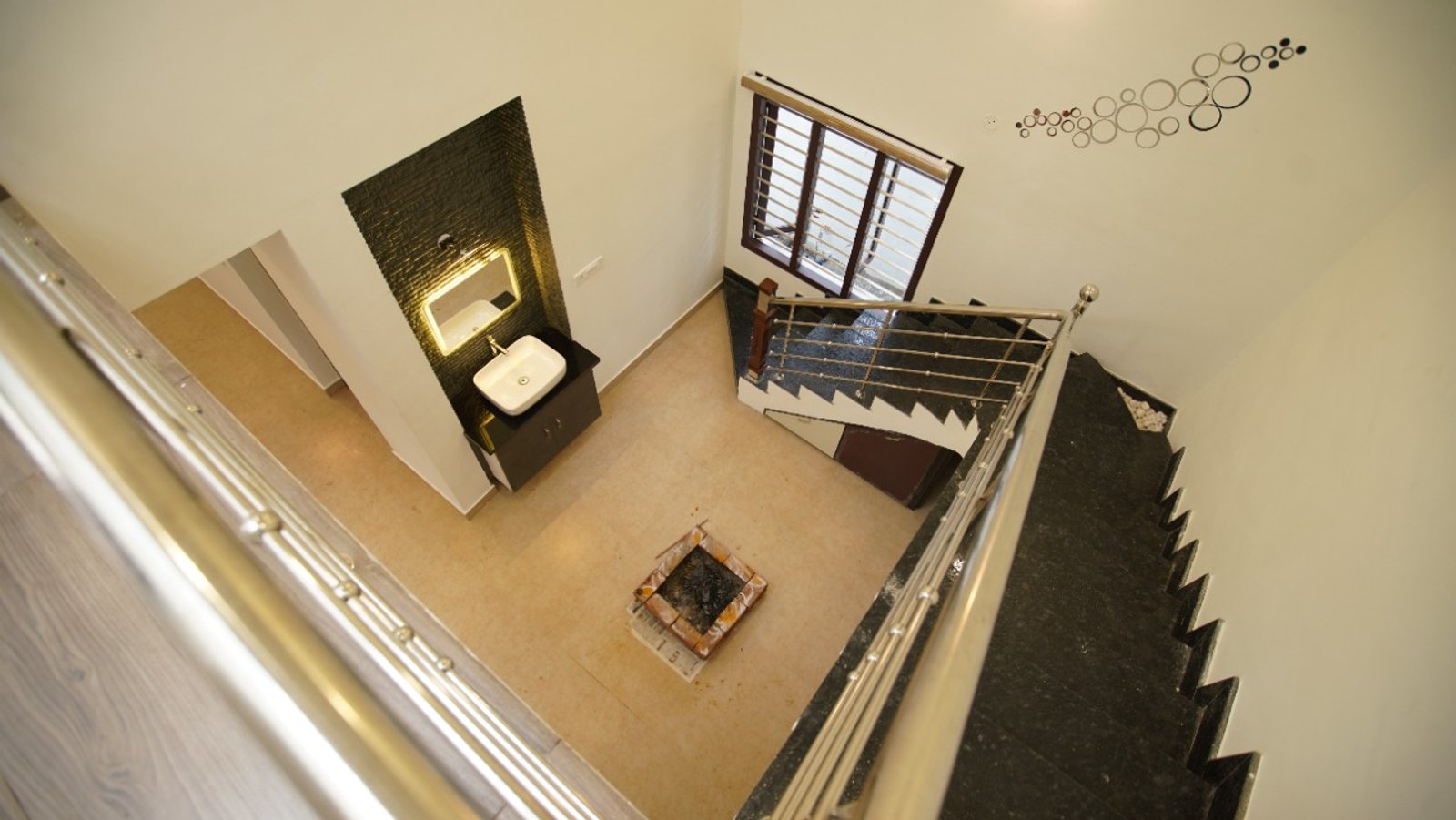 Modern - Contemporary 3BHK Majestic House — gallery photo