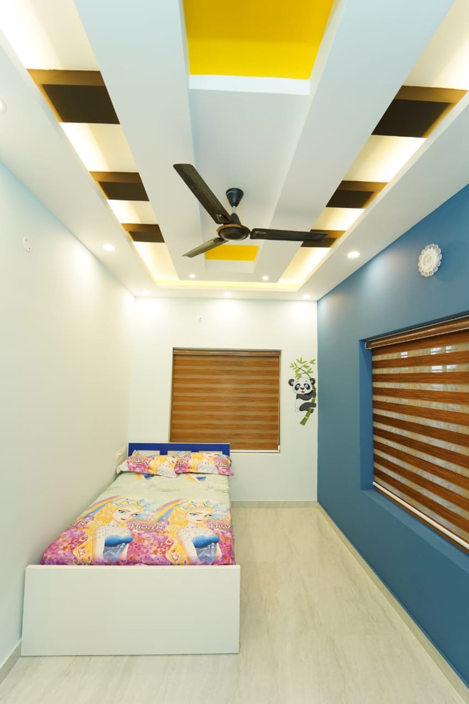 Modern 4BHK Enchanting House — gallery photo