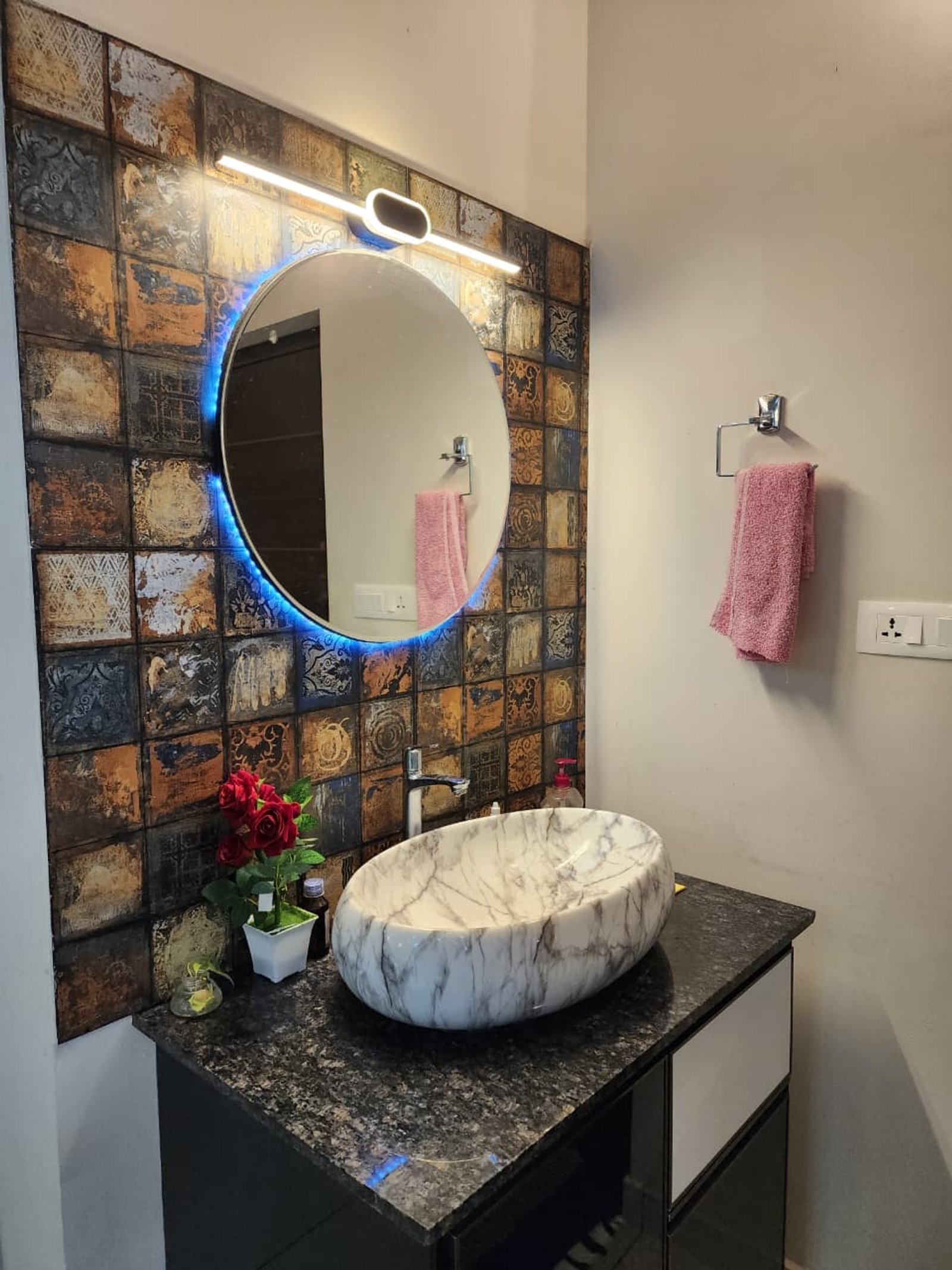 Modern - Traditional 4BHK Cozy House — gallery photo