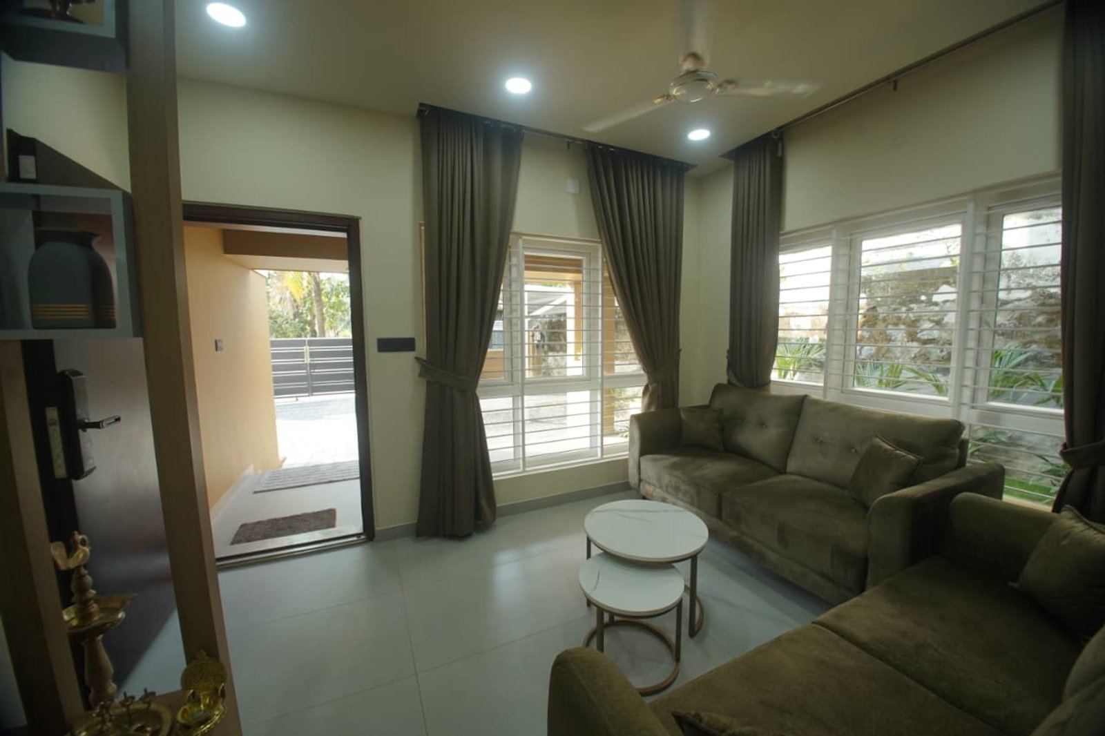 Tropical 3BHK Lush House — gallery photo