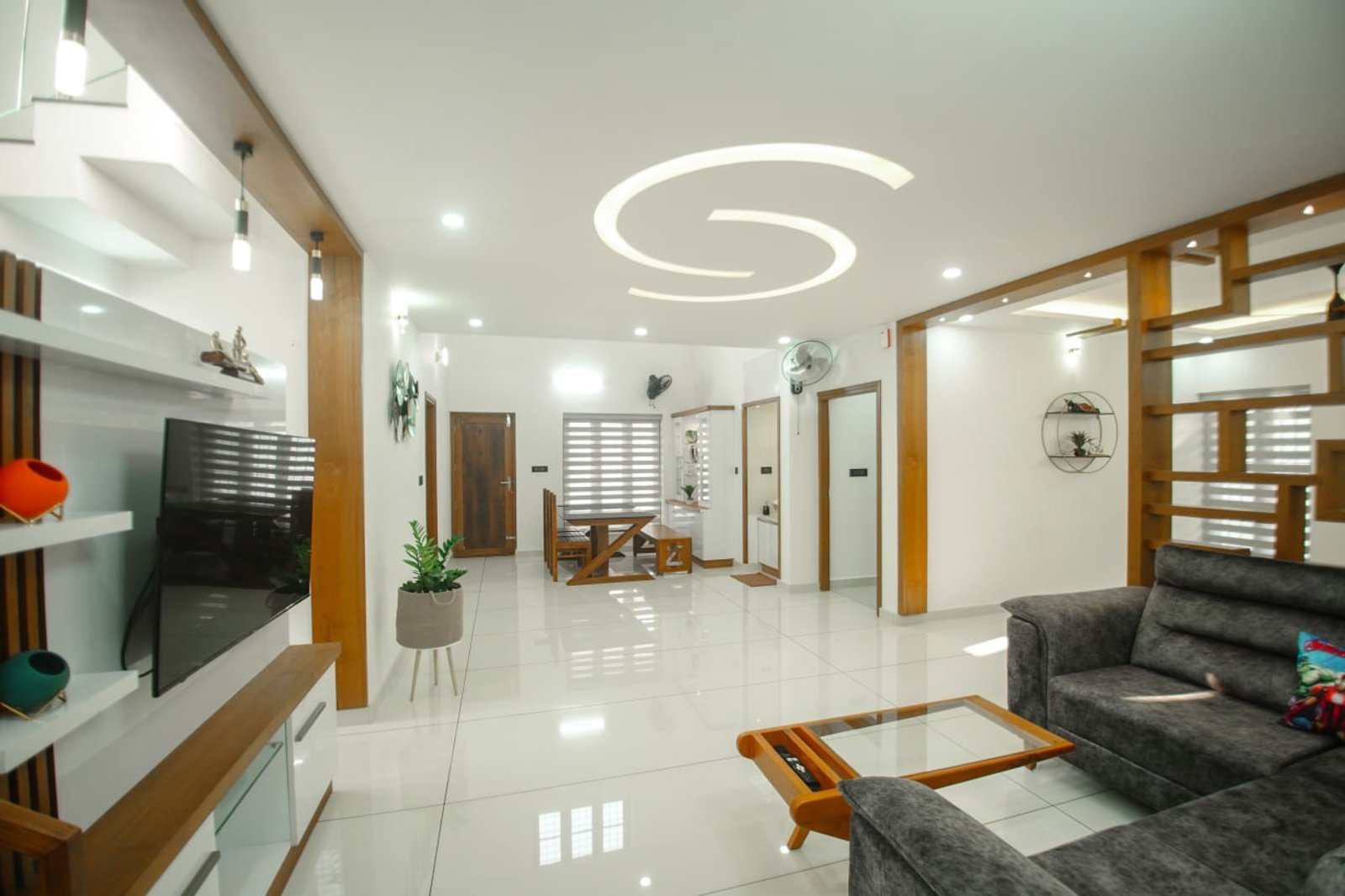 Contemporary 4BHK Delightful House — gallery photo