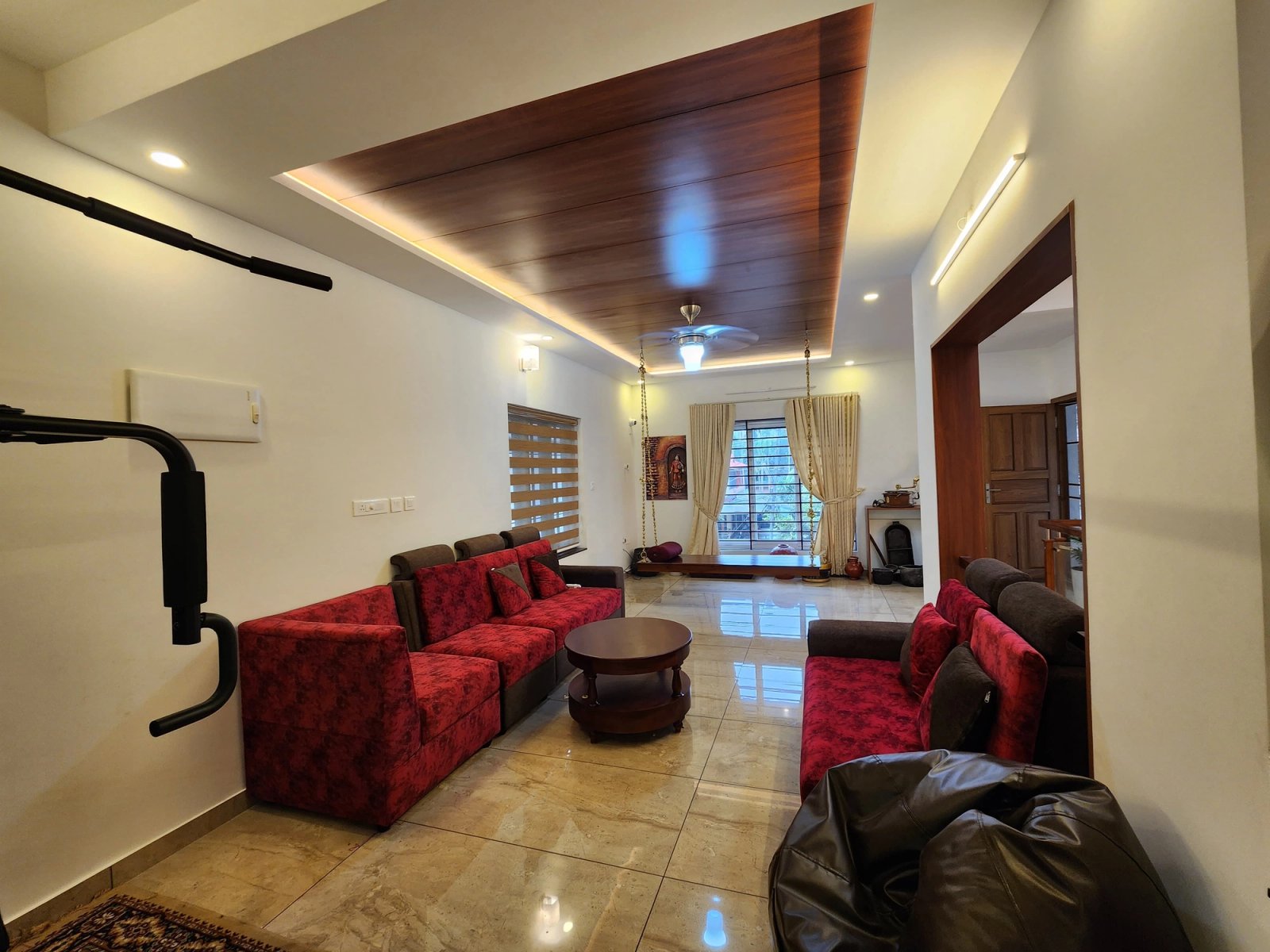 Modern Premium 5BHK Delightful House — gallery photo