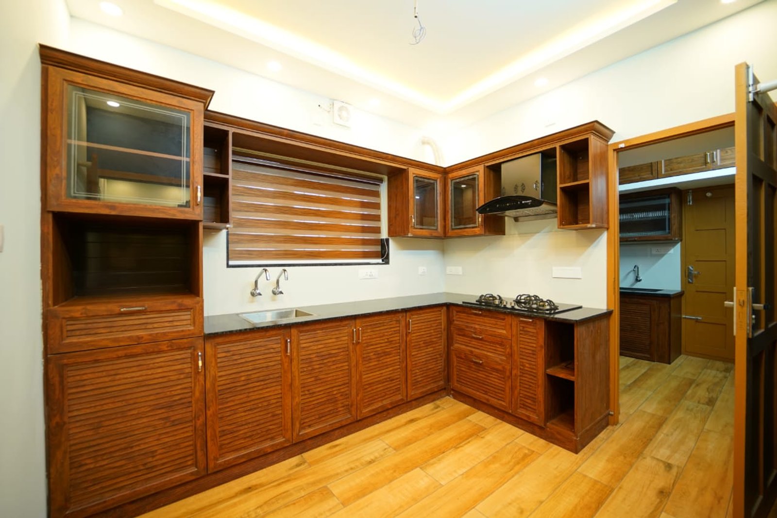 Modern 4BHK Enchanting House — gallery photo