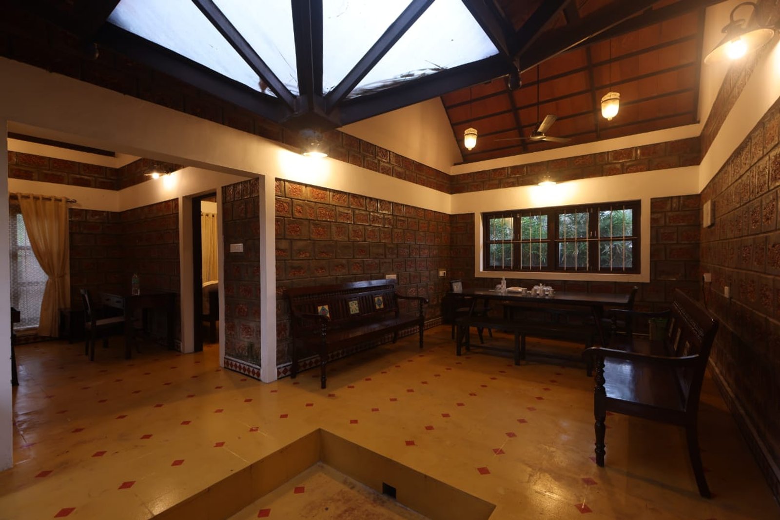 Modern– Traditional Heritage- 2BHK Home — gallery photo