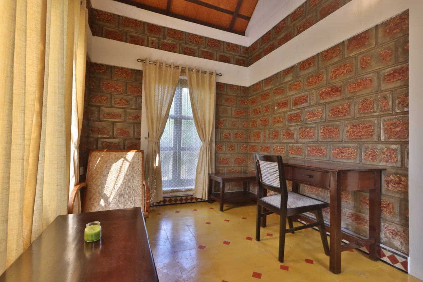 Modern– Traditional Heritage- 2BHK Home — gallery photo