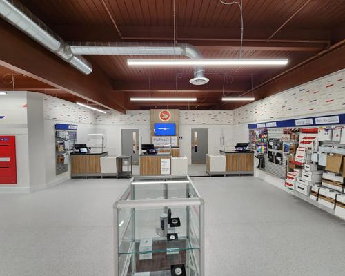 Canada Post Iqaluit gallery