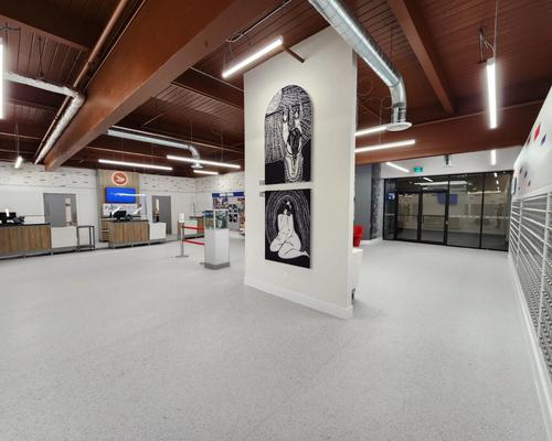 Canada Post Iqaluit gallery