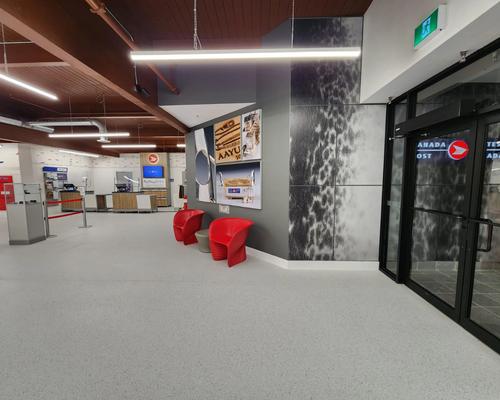 Canada Post Iqaluit gallery