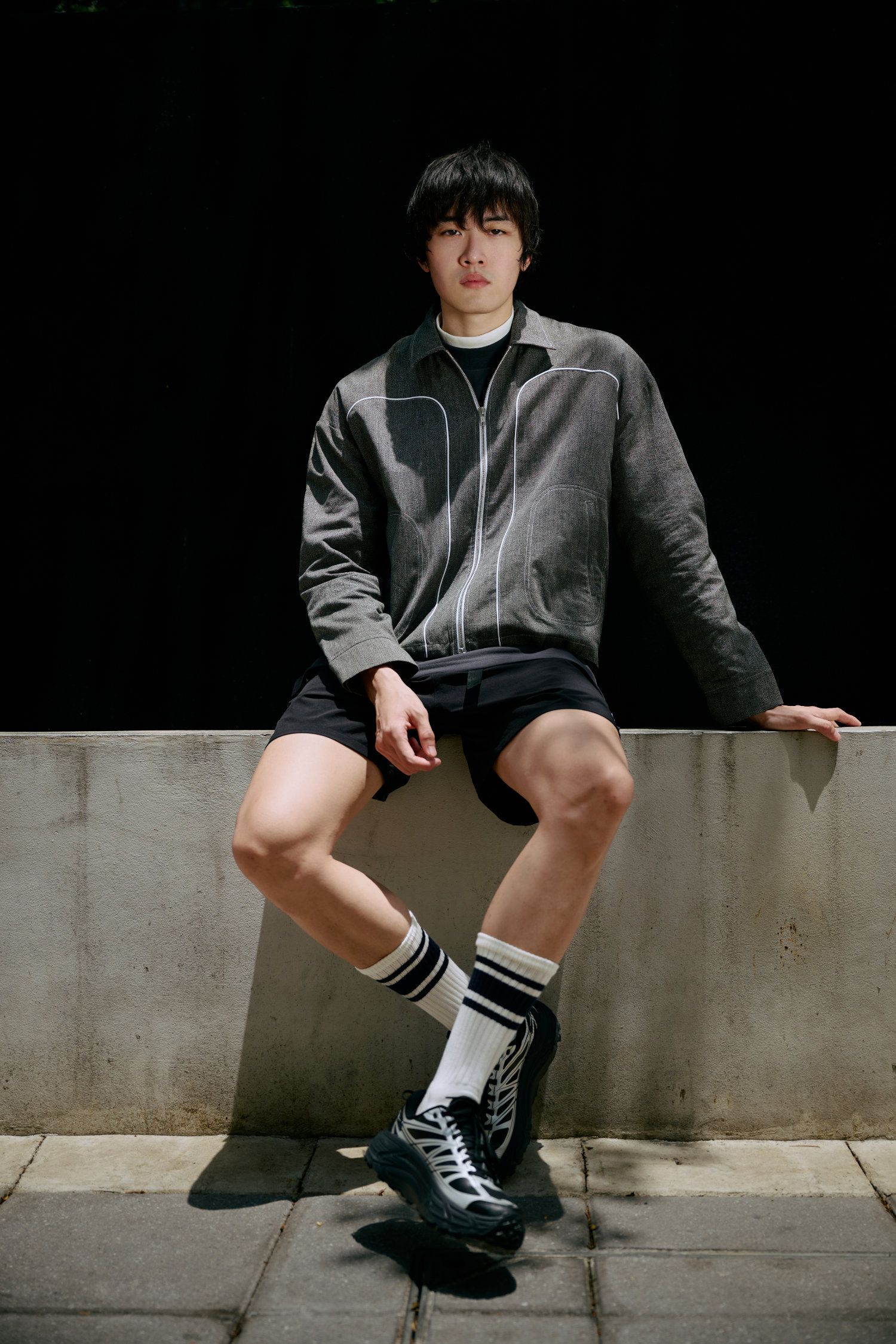 Onion - All Black Capsule Collection : 7 ชิ้นที่ไม่ต้องถามว่าวันนี้จะใส่อะไร 17