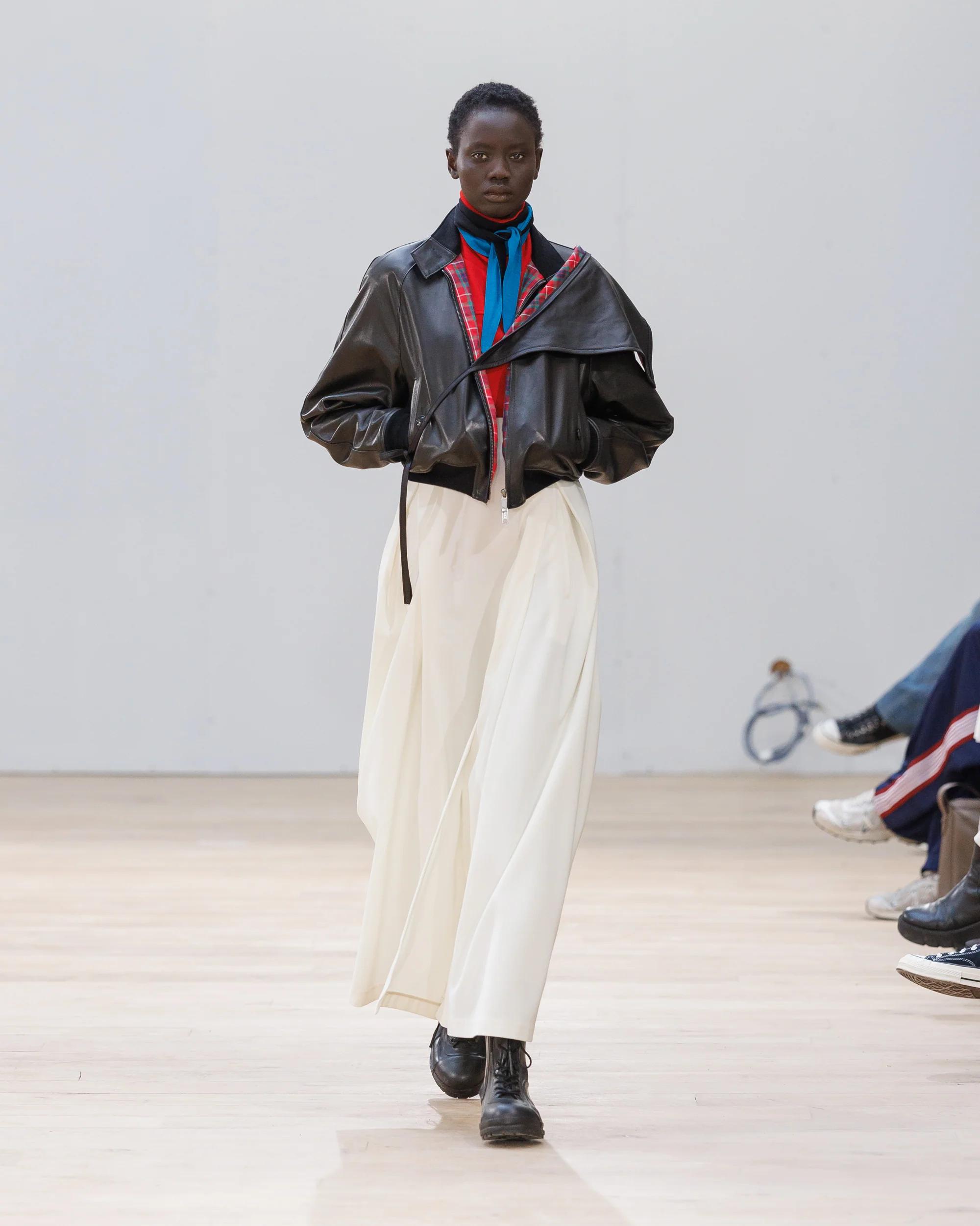 BEAUTIFUL PEOPLE FW26: Dickies กับ Baracuta ที่ถูกผ่าครึ่ง 11