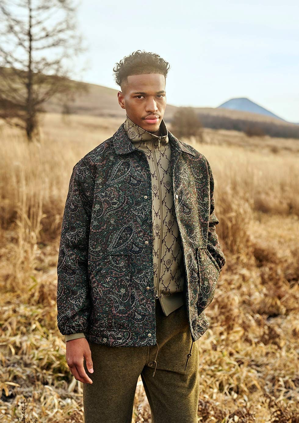 SOUTH2 WEST8 FW26: Paraffin Cotton, Nylon Taslan, Boa Jacquard จากซัปโปโร 20