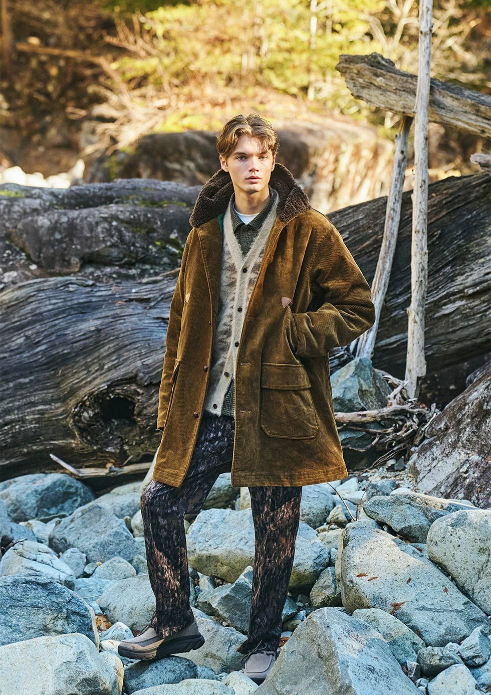 SOUTH2 WEST8 FW26: Paraffin Cotton, Nylon Taslan, Boa Jacquard จากซัปโปโร 8