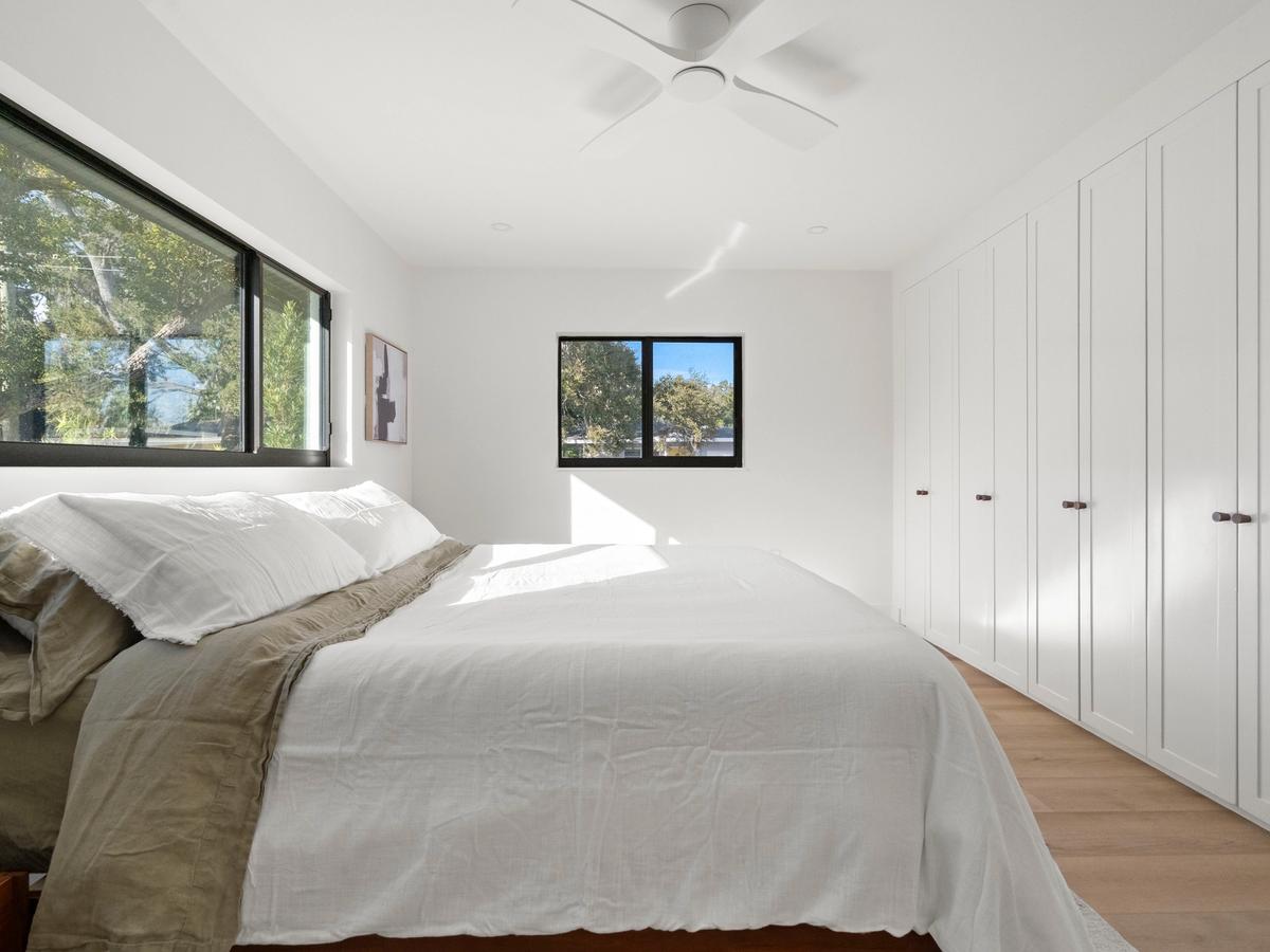 Primary bed