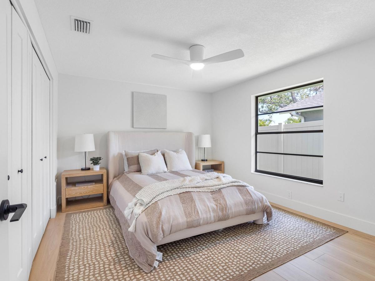 Guest bedroom