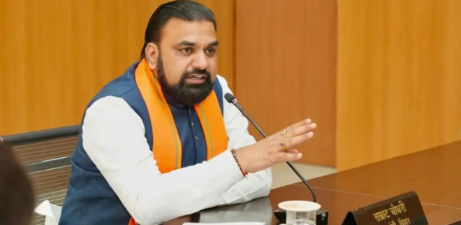 मुख्यमंत्री सम्राट चौधरी बिहार में महिला विश्वविद्यालय बनाने की घोषणा करते हुए