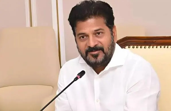 विदेश मंत्रालय के प्रवक्ता रणधीर जायसवाल रेवंत रेड्डी की अमेरिका यात्रा पर बयान देते हुए