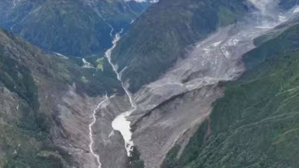 नेपाल में बनी नई बैरियर झील, भोटेकोशी नदी में बाढ़ का खतरा